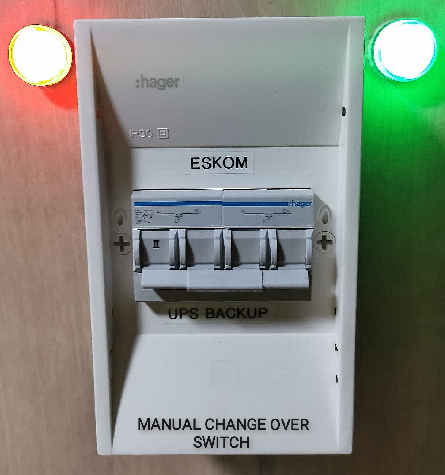 FSS Energy Manual Change Over Switch